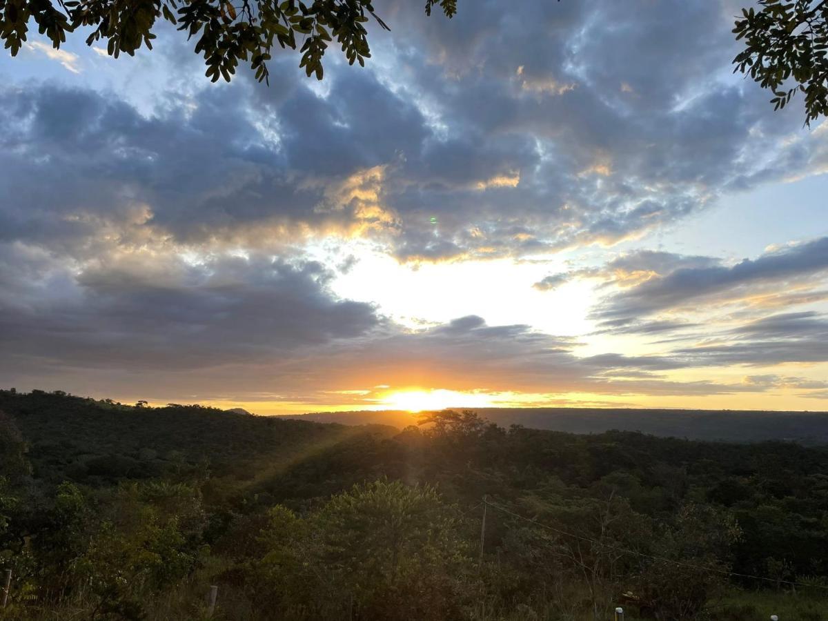 Chalé aconchegante, pertinho da cidade e conectada a natureza Brasília Exterior foto